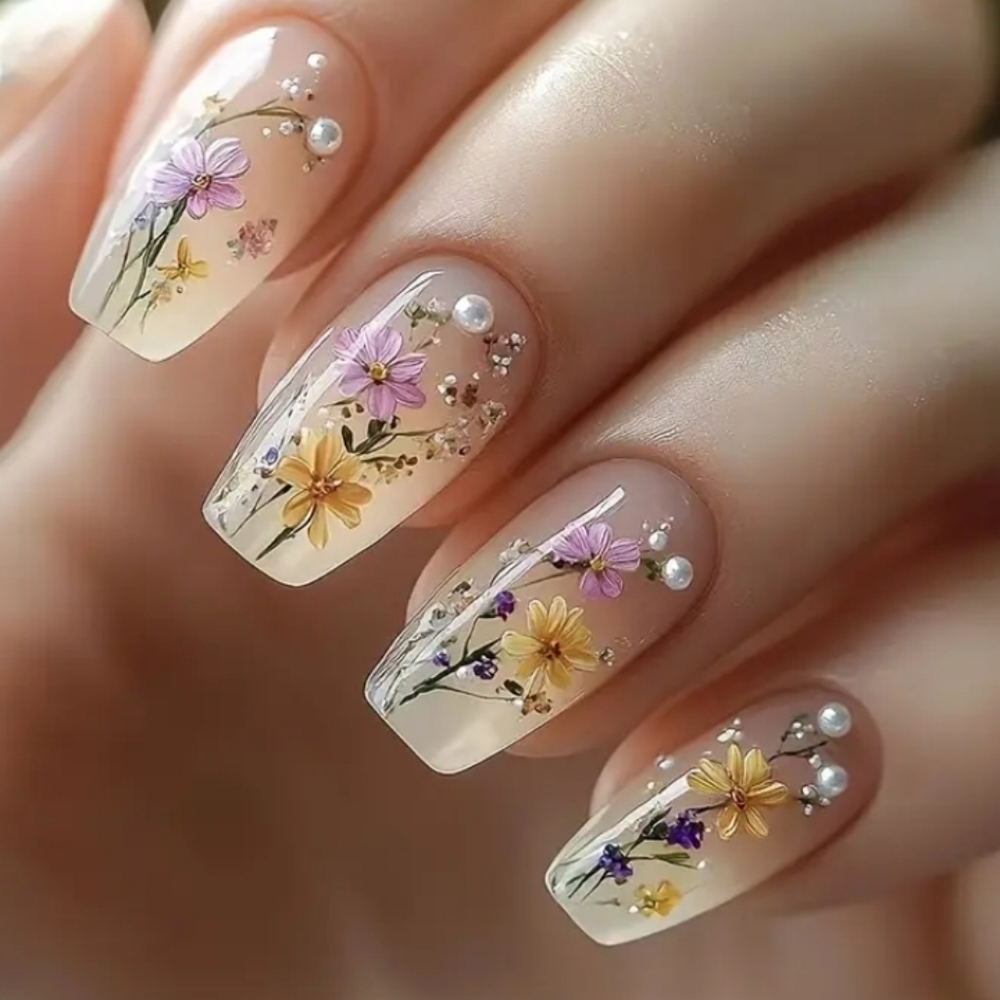 🔥3/$21 dainty floral design with pearls Press on False nails